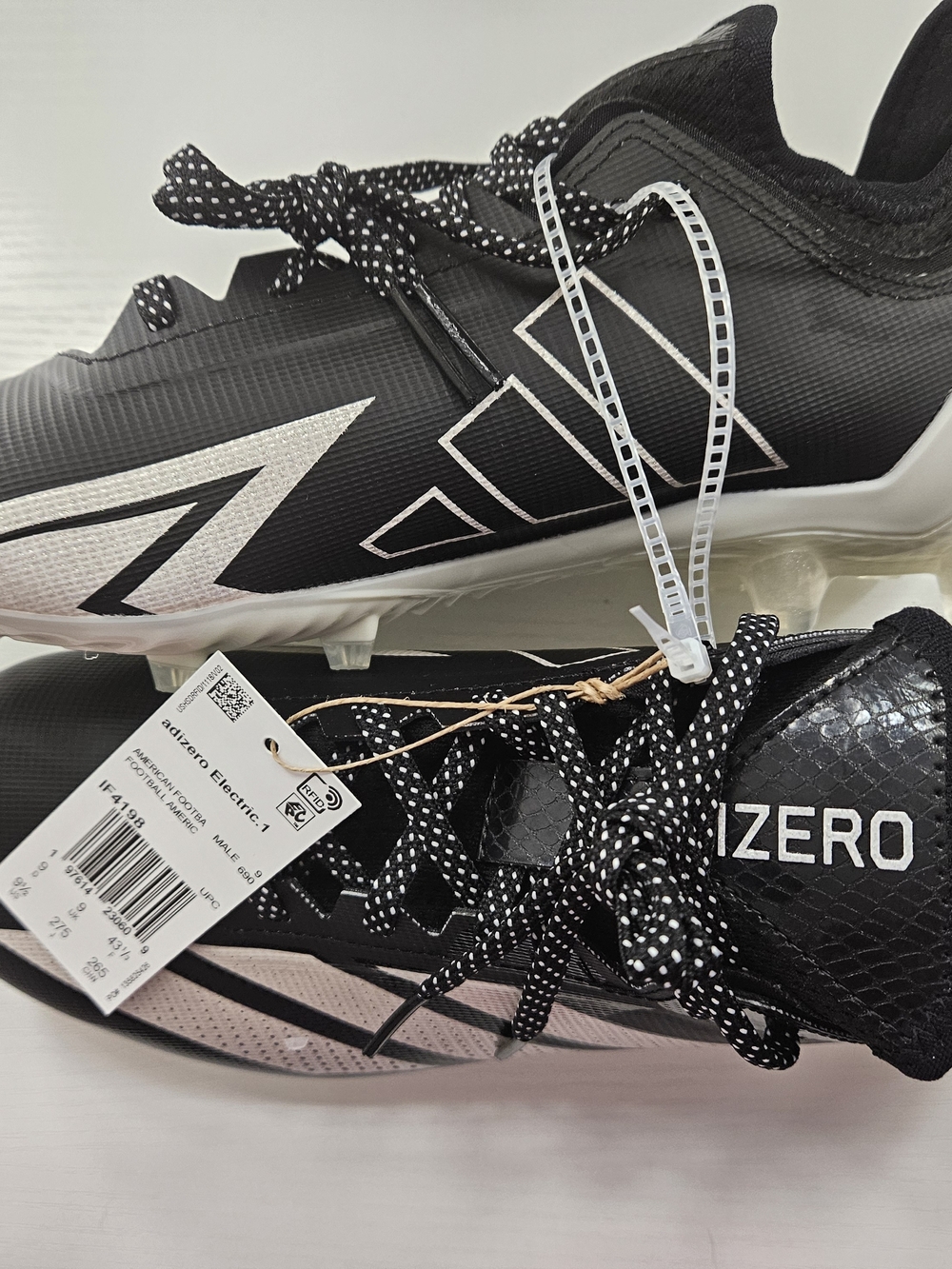 adidas black and white Men Athletic Cleats Size 9.5